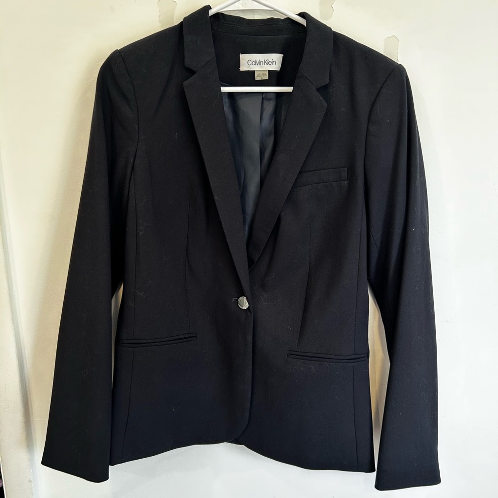 Calvin Klein Women's Elegant Black Suit Jacket